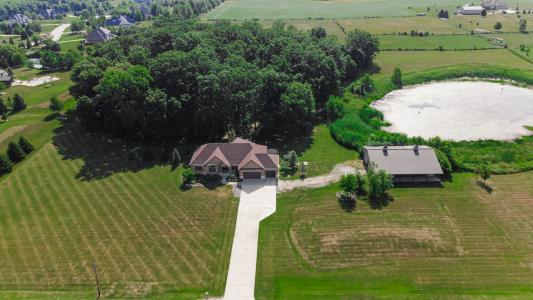 23 N 500 W, Valparaiso, Indiana 46385