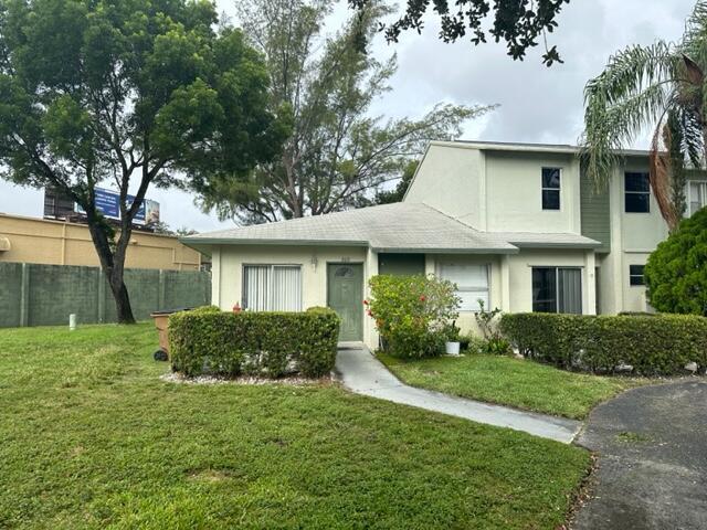 860 Crystal Lake Drive, Deerfield Beach, Флорида 33064, Соединенные Штаты