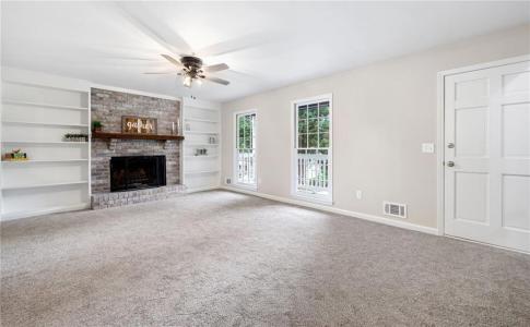 504 Hanover Court, Woodstock, גאורגיה 30188, ארצות הברית של אמריקה