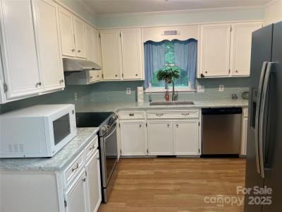 470 Roger Drive, Salisbury, Caroline Du Nord 28147, États-Unis