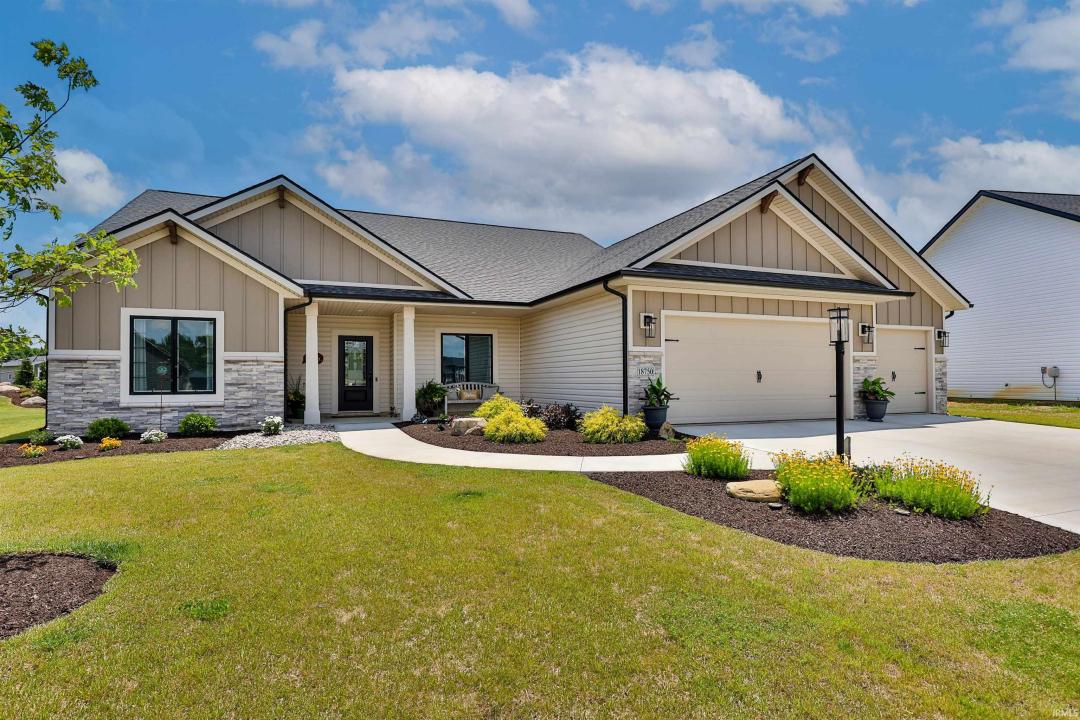 18750 Eisley Cove, Auburn, Indiana 46706, Stati Uniti