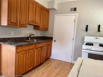 17628 Colgate Street, Dearborn Heights, 密西根州 48125, 美國