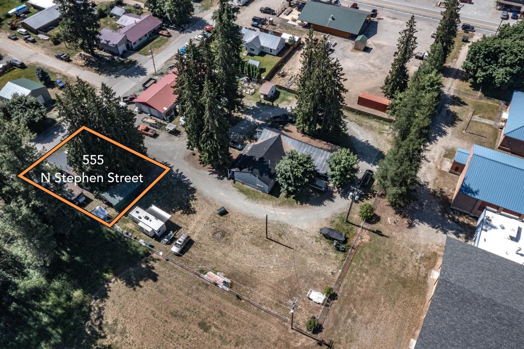 555 Stephen St., Clark Fork, Idaho 83811, Estados Unidos