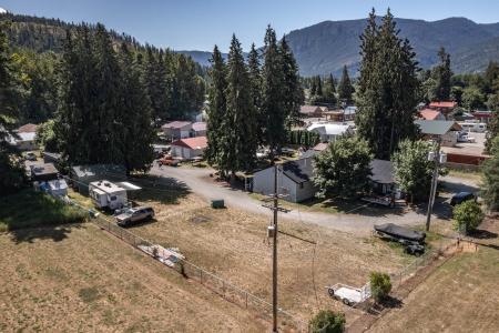 555 Stephen St., Clark Fork, Idaho 83811, Estados Unidos