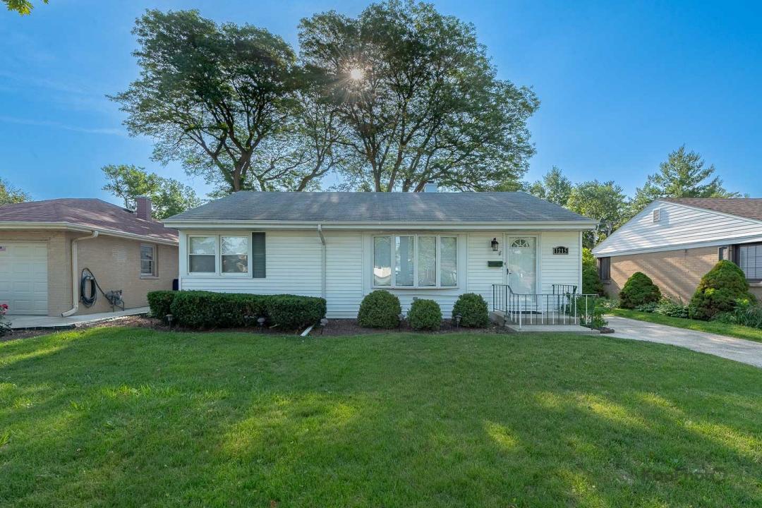 1215 Webster Lane, Des Plaines, Illinois 60018, États-Unis