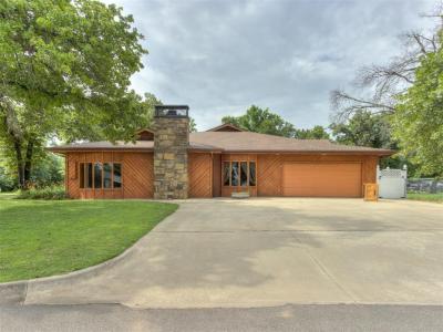 1501 S Avery Avenue, Midwest City, Oklahoma 73130, HOA KỲ