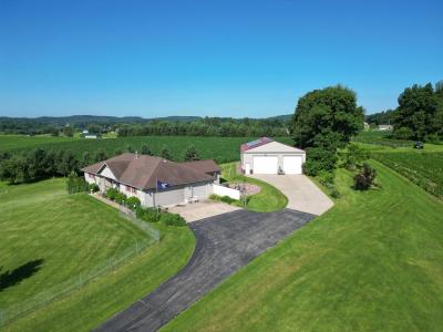 9307 County Road M, Tomah, Wisconsin 54660, USA