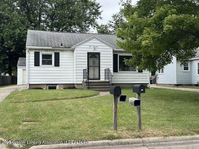 117 Harriet Avenue, Lansing, Michigan 48917