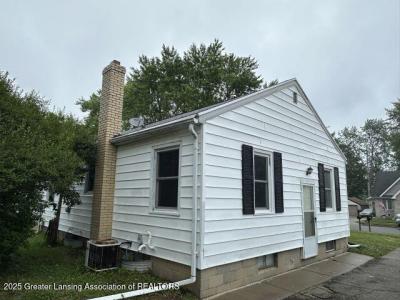 117 Harriet Avenue, Lansing, Michigan 48917