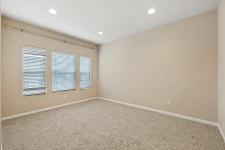 4302 E Harvard Avenue, Visalia, California 93292, Estados Unidos