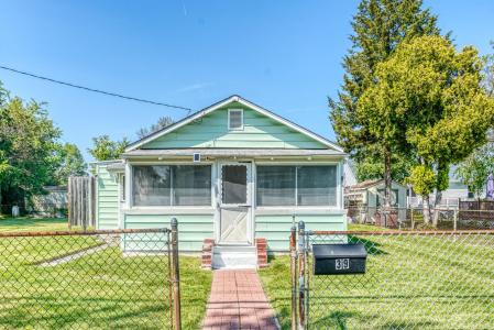39 E Pacific Avenue, Villas, New Jersey 08251