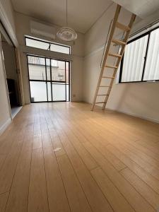 天下茶屋東２丁目6-25, レインボー天下茶屋, 大阪市西成区, Osaka 557-0011, Japon