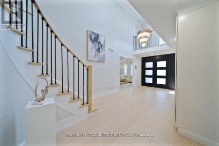 157 JEANNE DRIVE, Vaughan (east Woodbridge), Ontario L4L 1X8, Canadá