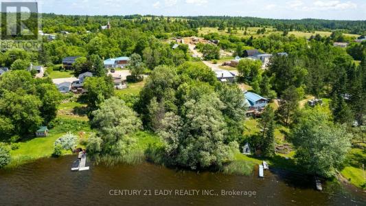 11147 60 HIGHWAY, North Algona Wilberforce, Ontario K0J 1X0, Canada