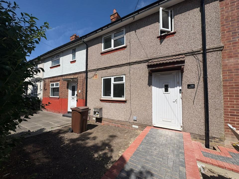 Dagenham Road, DAGENHAM, United Kingdom