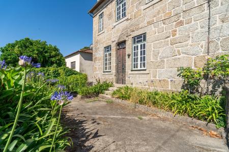 Santa Comba Dão, Визеу 3440-386, Португалия