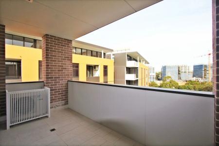 707B/3 Broughton Street, Parramatta, NSW 2150, Úc