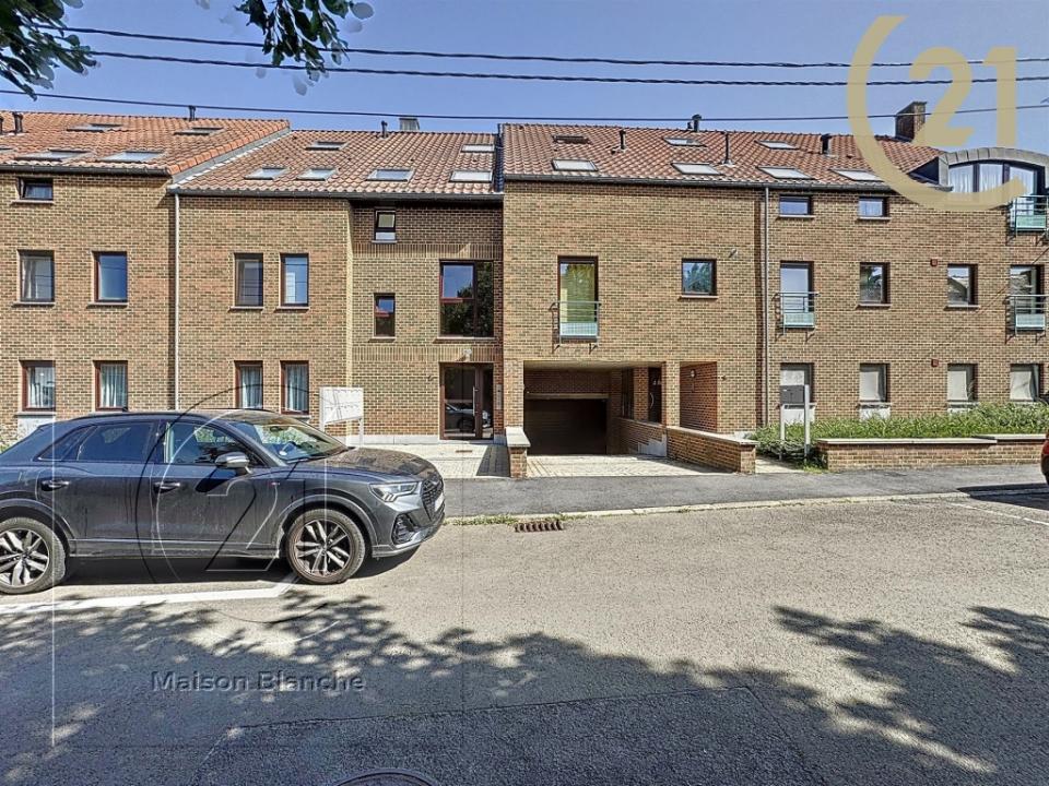 Rue Louis Lalieux 1A 9, Genappe, 1470, Belgium