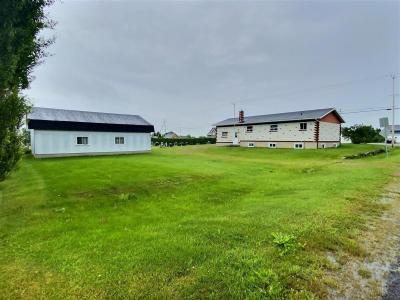 22  Rue de l'Église, Saint-Honoré-de-Témiscouata, Québec G0L 3K0, Canada