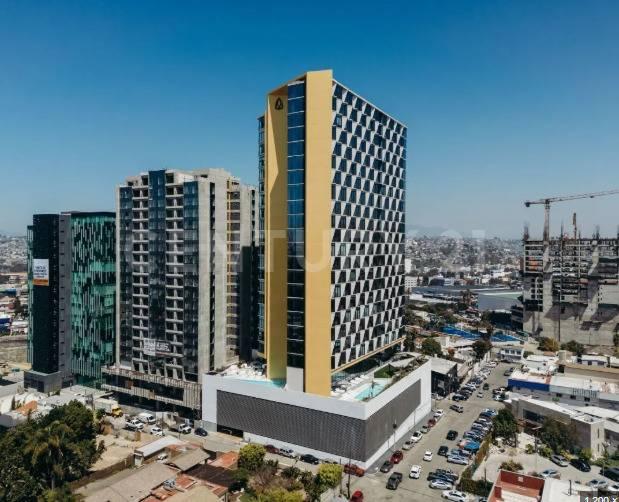 Manuel Doblado esq. Gobernador Lugo, Fracc Calette B1105, Nivel 11,, Tijuana, Baja California 22044, México