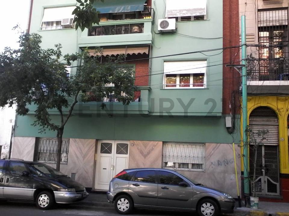 Saenz Peña 2083, Constitución, Capital Federal 00001, Argentina