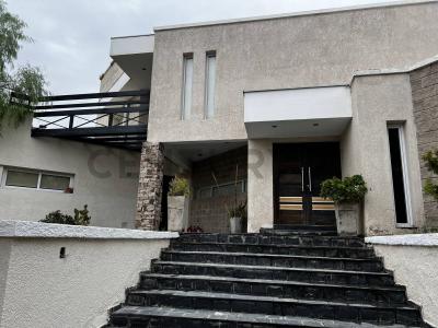 manzana 3 casa 13 . Barrio Cerro de la Capilla , El Challao, Mendoza 5539, Arjantin