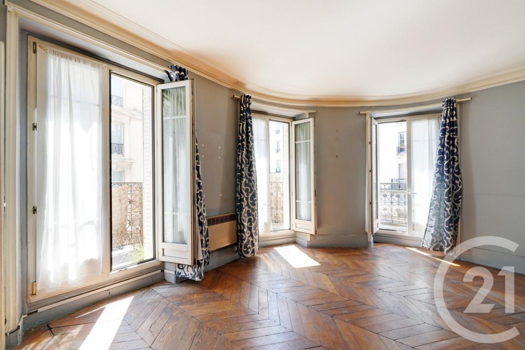 Paris, Île-de-France 75010, Pháp