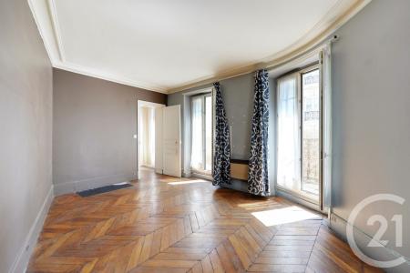 Paris, Île-de-France 75010, Pháp