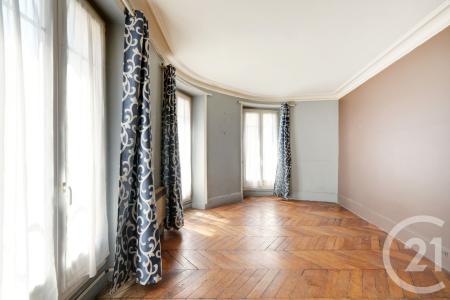 Paris, Île-de-France 75010, Pháp