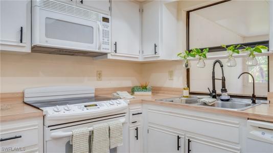 1618 SE 12th Street, Cape Coral, Florida 33990