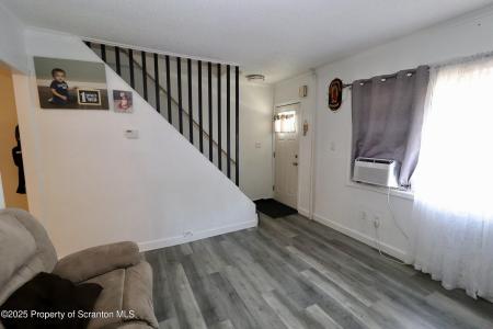 512 Emmett Street, Scranton, Pennsylvania 18505, USA