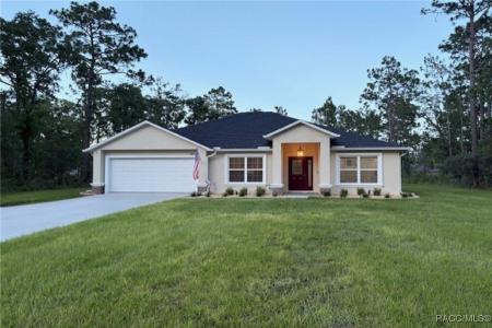 18062 Macek Road, Weeki Wachee, Floride 34614, États-Unis