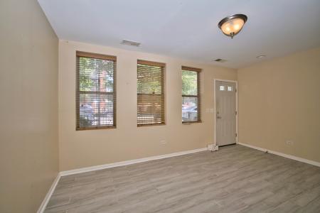 353 E Eastgate Place, Chicago, Illinois 60616, HOA KỲ