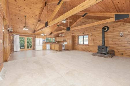 27932 337th Court, Adel, أيوا 50003, الولايات المتحدة