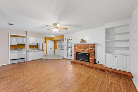 5210 Lake Shore Drive, Waco, تكساس 76710, الولايات المتحدة