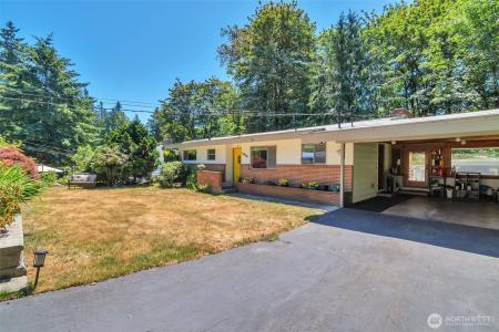 1515 NE 106th Street, Seattle, Washington 98125