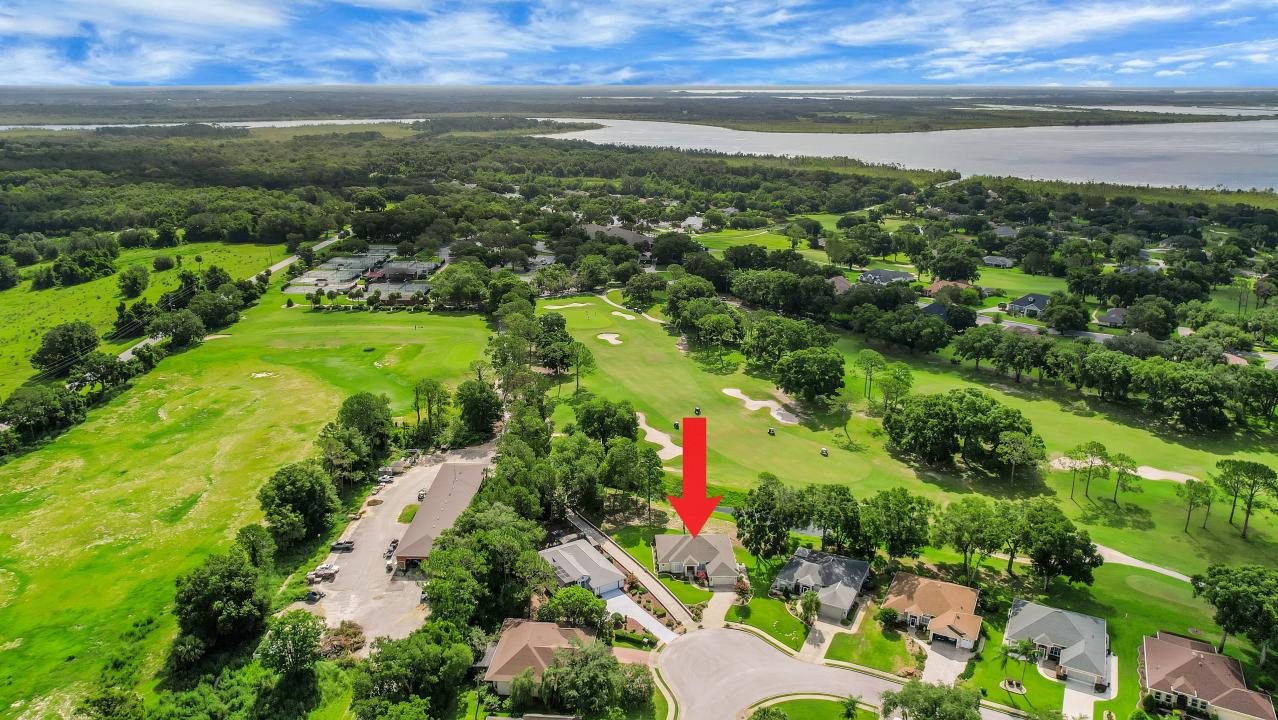 5349 Grove Manor, Lady Lake, Florida 32159