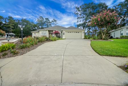 5349 Grove Manor, Lady Lake, Florida 32159