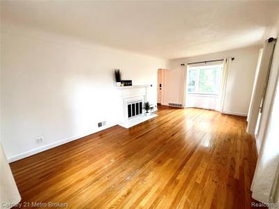 2122 Pierce Street, Flint, Мичиган 48503, Соединенные Штаты