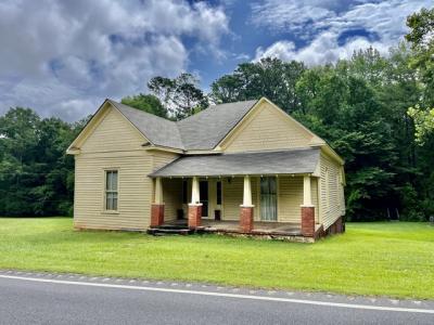82 Highway 259, Equality, Alabama 36026