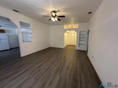 2516 Tulip Street, Carlsbad, 新墨西哥州 88220, 美國