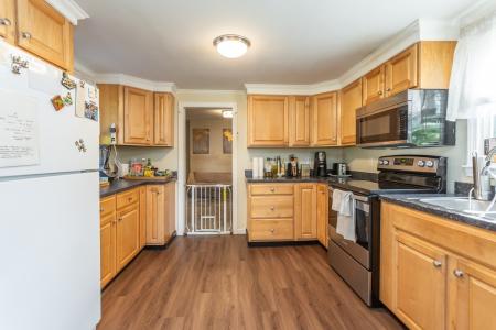 52 High Street, Weymouth, Massachusetts 02189, USA