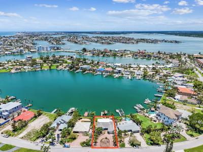 10246 Tarpon Dr, Treasure Island, Florida 33706, Estados Unidos