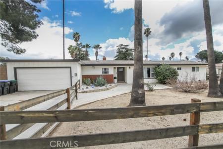 770 N 10th St, Banning, California 92220, USA