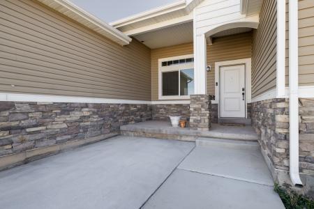 933 S 250 W, Vernal, Utah 84078
