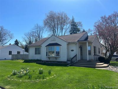 33573 Pardo St, Garden City, Michigan 48135, USA