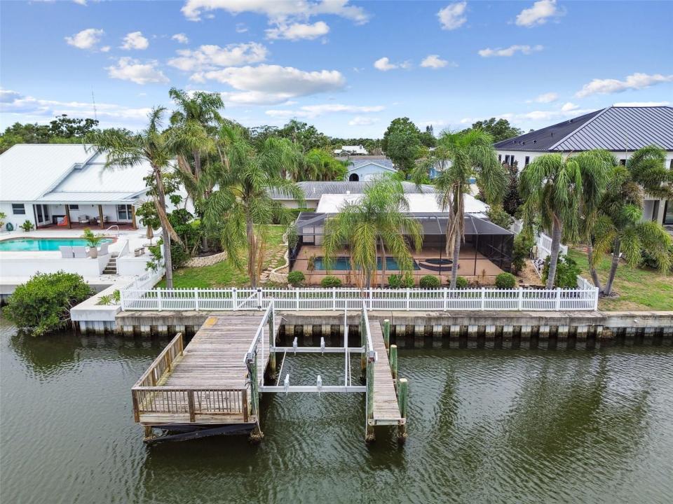 3921 Eden Roc Cir, Tampa, Флорида 33634, Соединенные Штаты