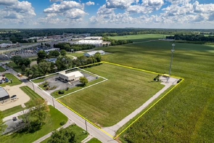 W Springhill DR, Terre Haute, إنديانا 47802, الولايات المتحدة