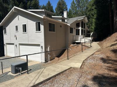 5801 Lupin Lane, Pollock Pines, California 95726, USA