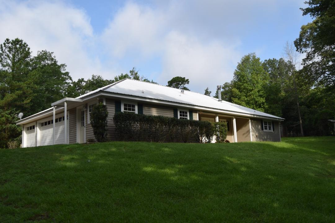 160 Valley View Street, Minden, Louisiana 71055